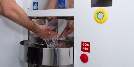 Lavoar cu sistem brevetat de protecție, dintr-o toaletă automată Citymatic